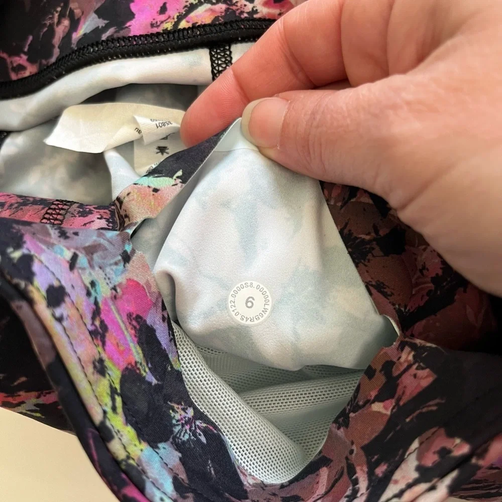 Lululemon Base Pace HR 23” Tights Multi Floral Size 6 - Picture 5 of 9